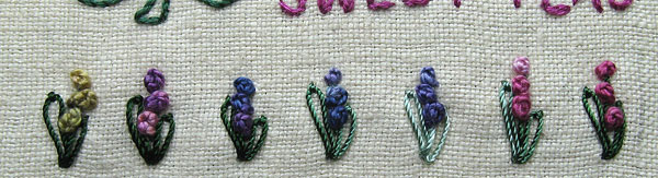 Detached Chain Stitch with French knots